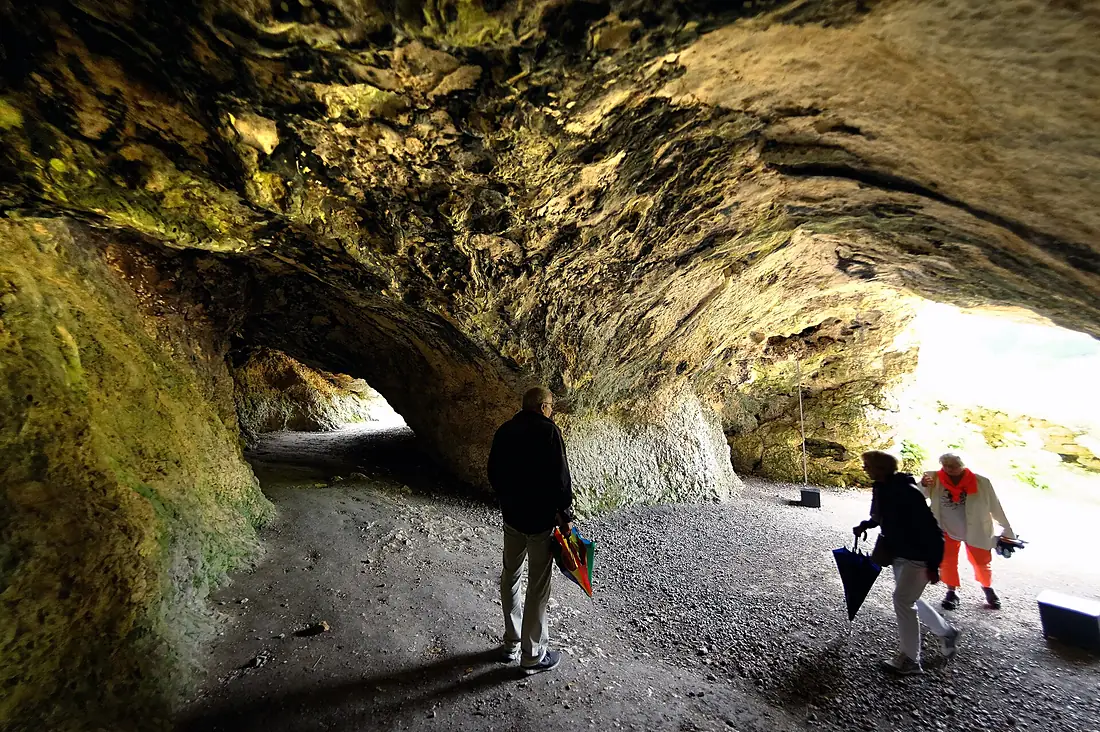 Besuch in der Vogelherdhöhle, eine Zeitreise zurück in die Eiszeit vor 40 000 Jahren