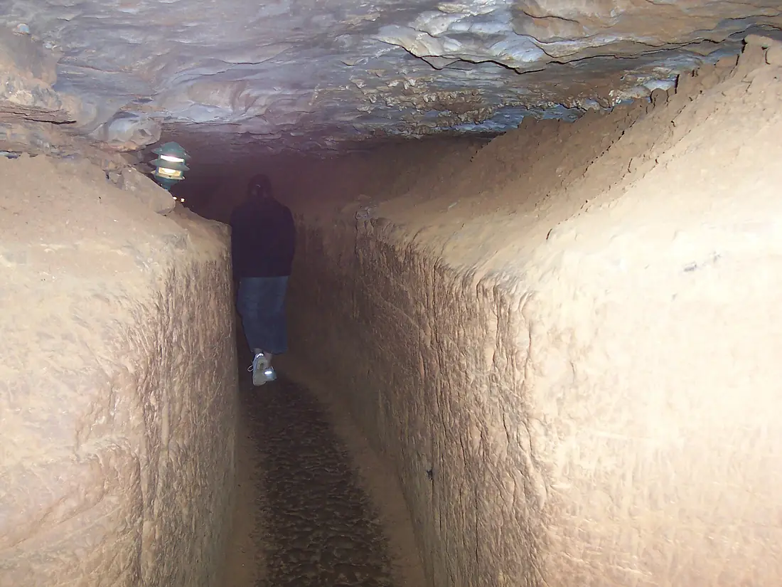 Wyandotte cave12